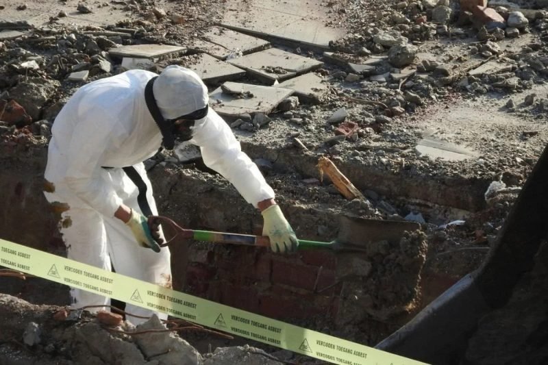 Asbestos project in Kingston